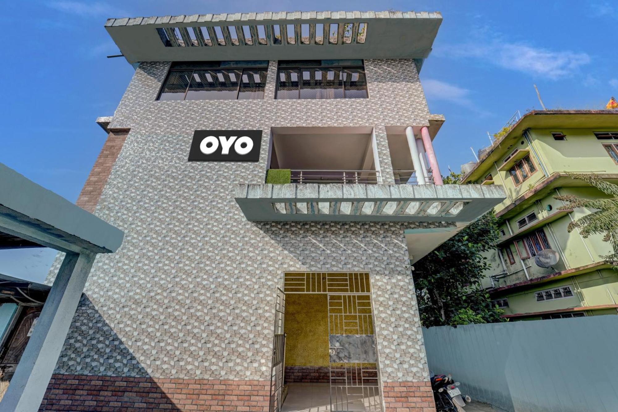 Hotel O Home Trimurti Guest House Guwahati Extérieur photo