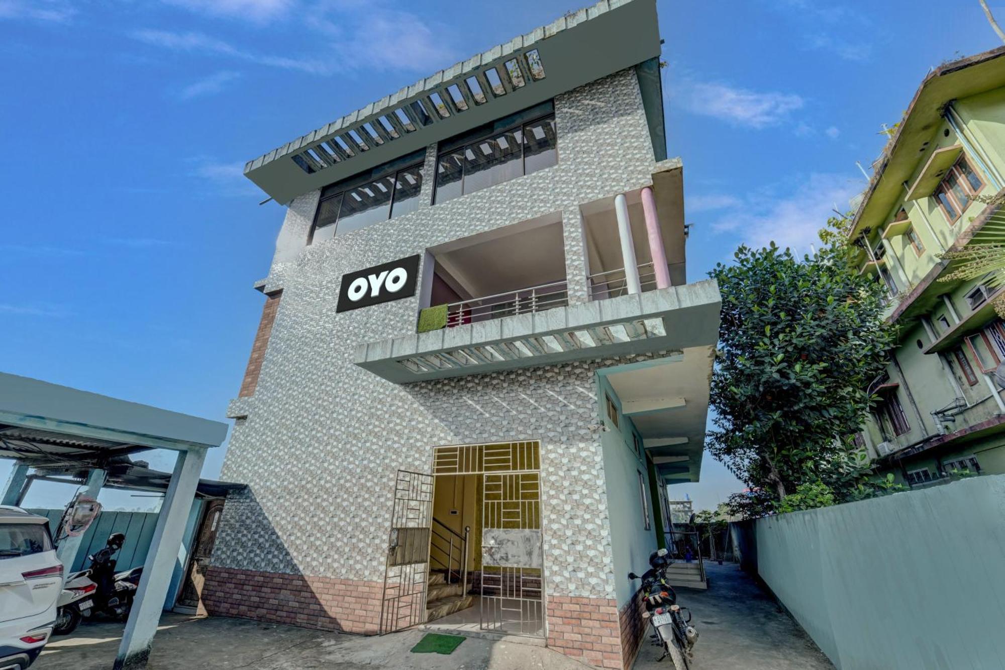 Hotel O Home Trimurti Guest House Guwahati Extérieur photo